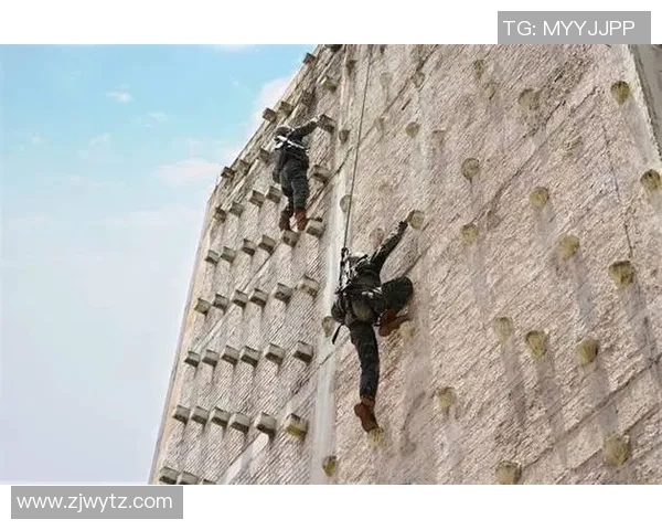 南京攀岩队的团队协作探索与实践之旅攀登高峰的团结力量 南京攀岩队的团队协作探索与实践之旅攀登高峰的团结力量