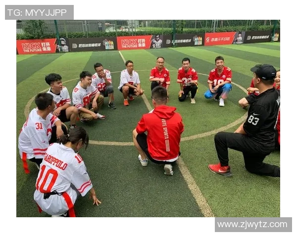 深圳篮球队在洲际杯中的默契配合展现了团队精神与战术执行力的完美结合 深圳篮球队在洲际杯中的默契配合展现了团队精神与战术执行力的完美结合