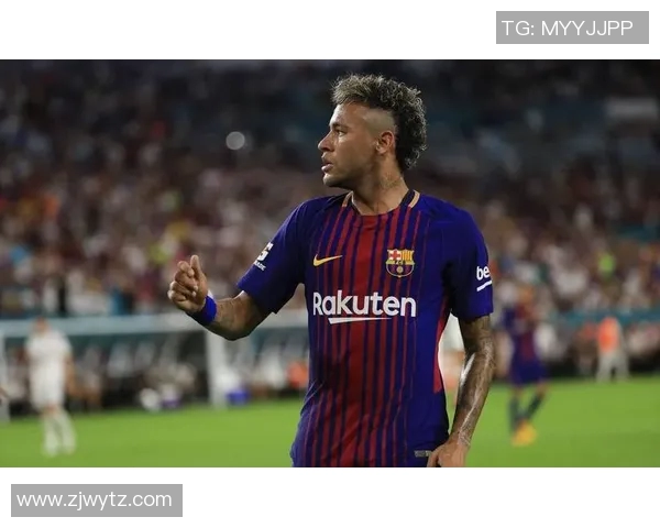 足球场上的锋线杀手最能进攻的明星球员盘点与分析 足球场上的锋线杀手最能进攻的明星球员盘点与分析