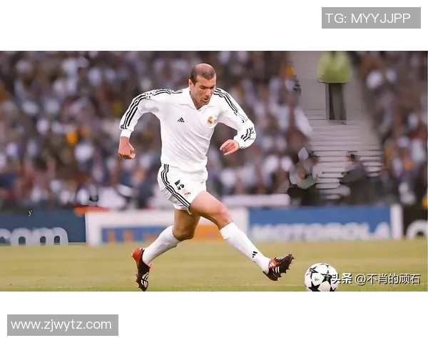 足球明星历史人气的演变与影响力分析探讨